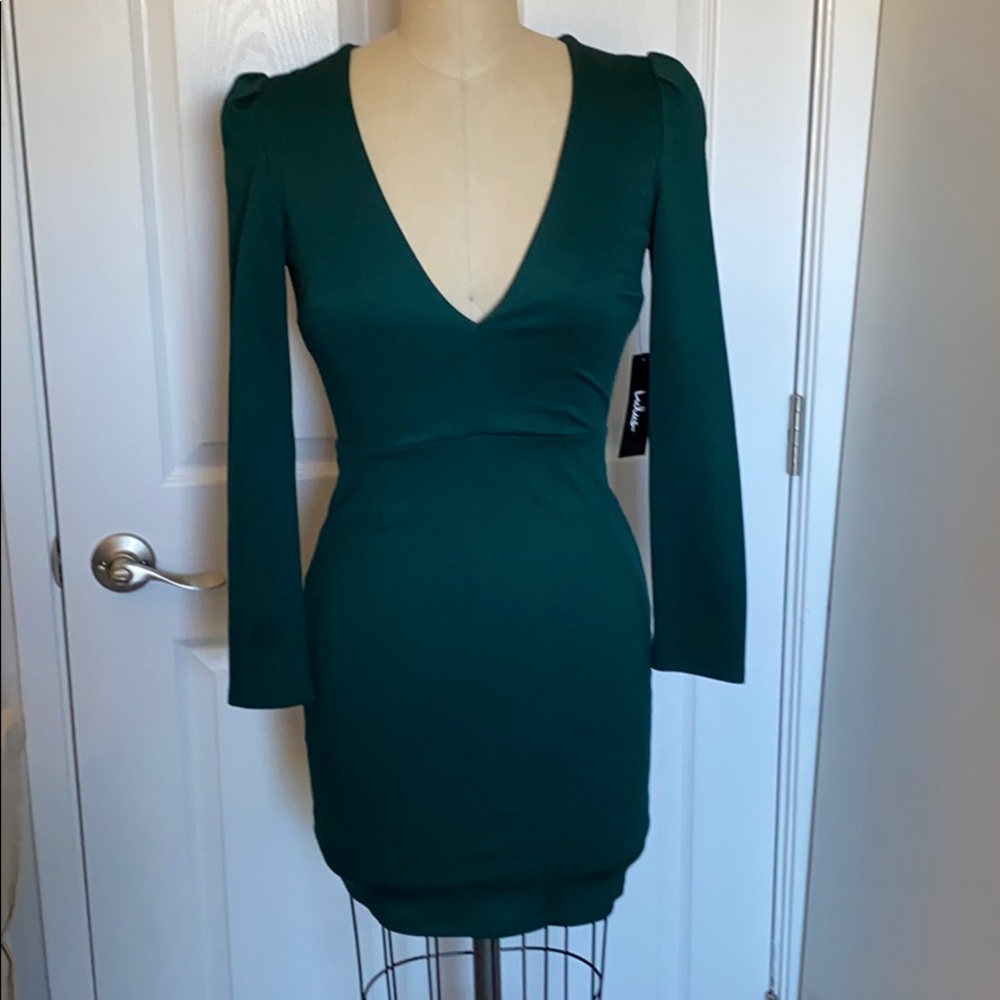 Lulu’s V-Neck Dress